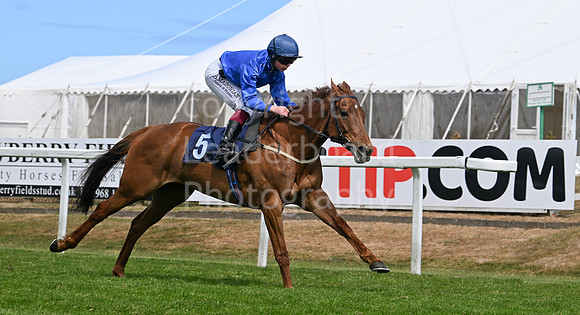 Gt_Yarm_22_May-30
