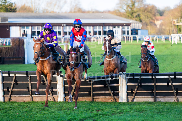 24IB_Fakenham_Races_December_160