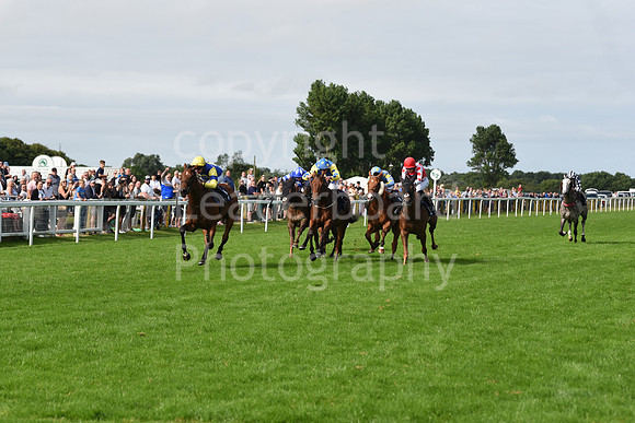 Gt_Yarm_Races_24_Aug_2021-139