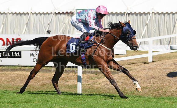 Gt_Yarm_Races_10_Aug_2022-79
