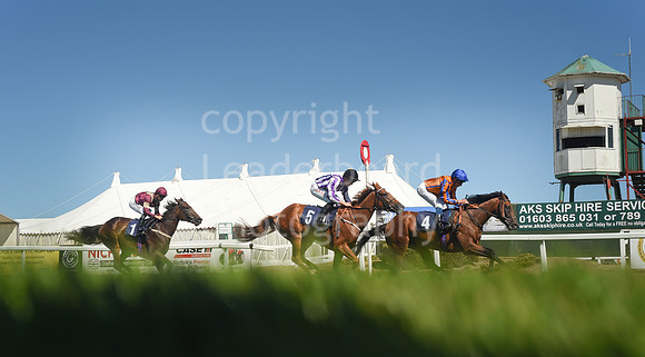 Gt_Yarm_Races_10_Aug_2022-84