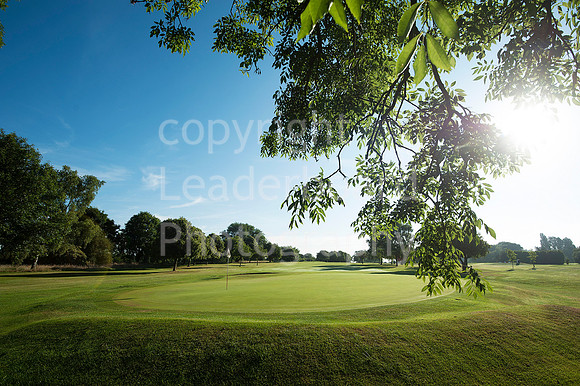 NB_McGregor_Trophy_2014