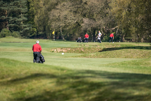 44_ENGLAND_GOLF_ACTION_2016