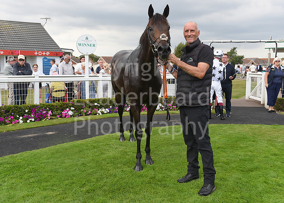 Gt_Yarm_24_Aug_2025_Groom-1