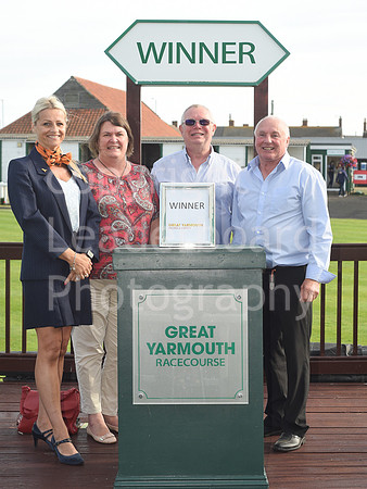 Gt_Yarm_Races_28th_Aug_2022_Presentation-6