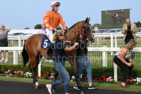 Gt_Yarm_19_Aug_Evening_Race-9
