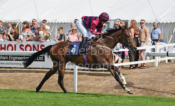 Gt_Yarm_Races_28_Aug_2022-21