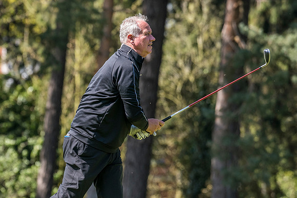 49_ENGLAND_GOLF_ACTION_2016