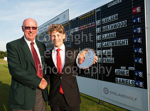 NB_McGregor_Trophy_2014
