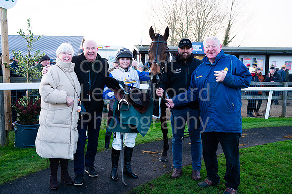 24IB_Fakenham_Races_December_204