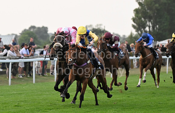 Gt_Yarm_19_Aug_Evening_Race-246