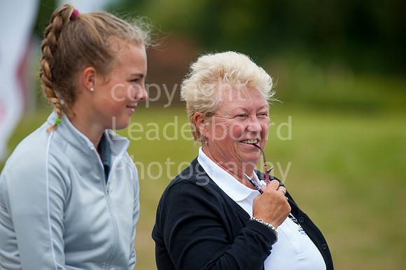 NB_05_English_Girls_Abraham