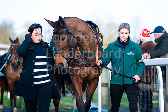24IB_Fakenham_Races_December_81